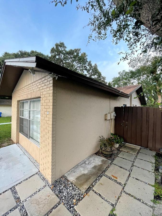 Adorable Suite In Tampa. Exterior foto